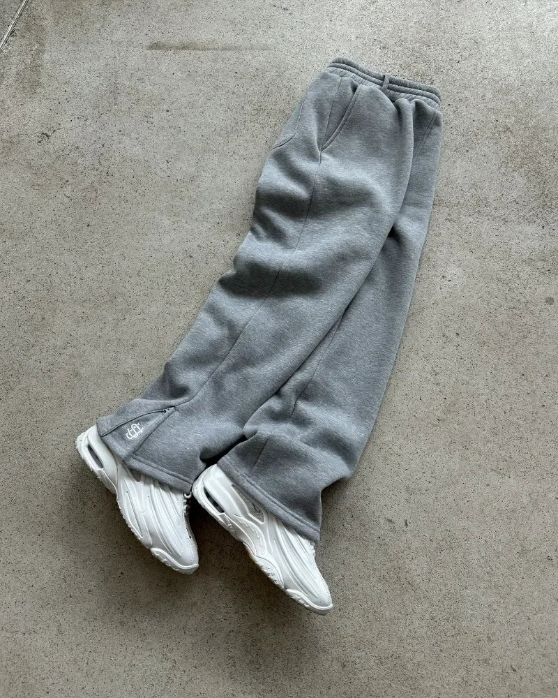 SU TRACKSUIT